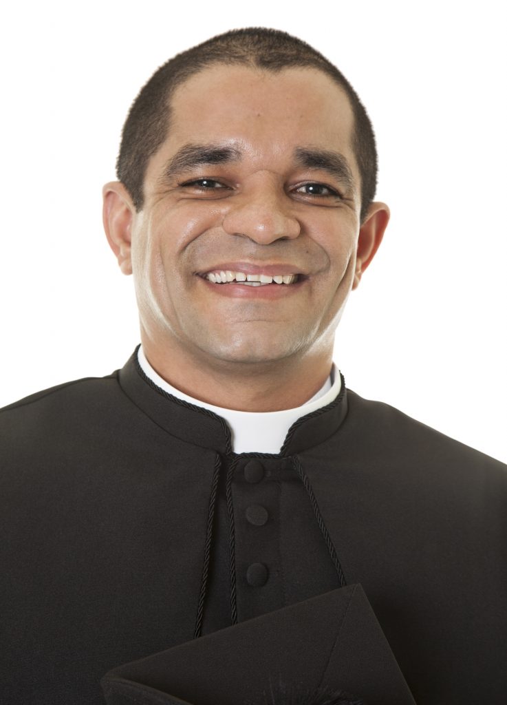 Pe. Samuel Alves Cruz 	